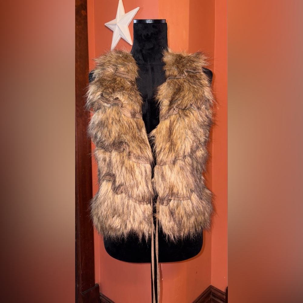 Bagatelle Faux Fur Vest - Tan - Picture 2 of 9